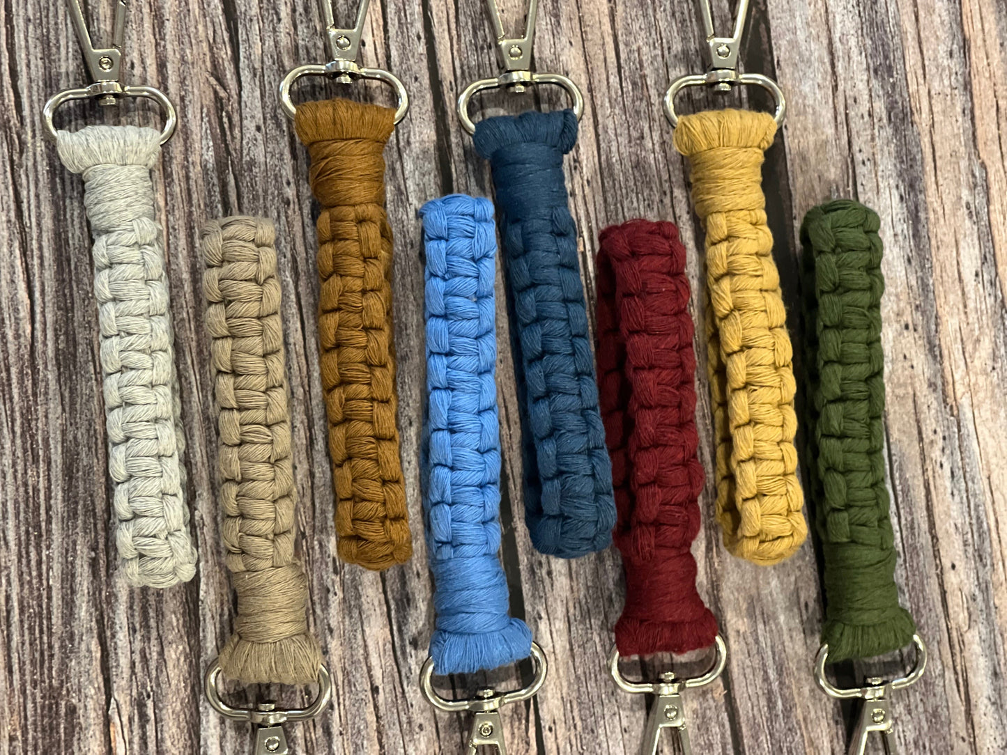 Macrame mini wristlet keychain | mini keychain | key fob | boho | gift